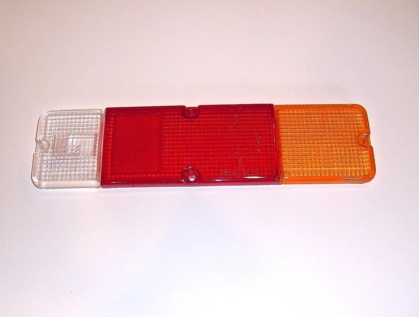BRAKE LIGHT / TAIL / TURN SIGNAL LENS (RH) (OEM) – SAMURAI ’85-’95