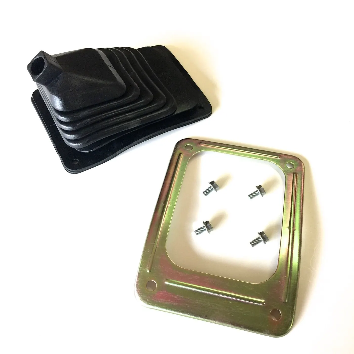 UPPER BOOT TRANSMISSION SHIFTER / COVER – SAMURAI ’85-’95