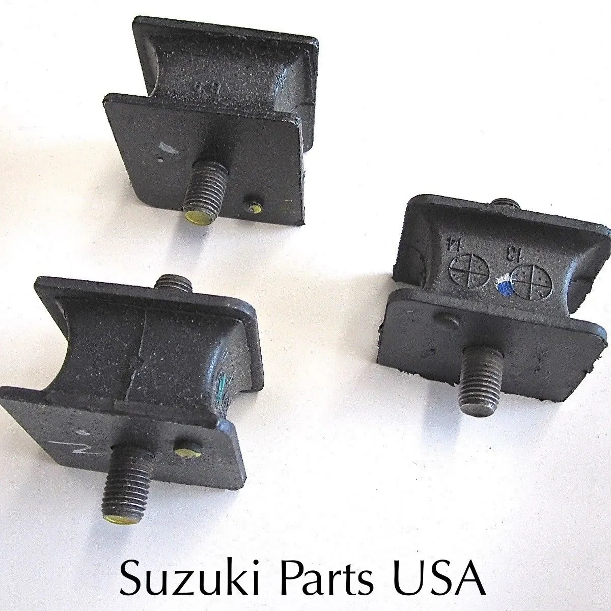 TRANSFER CASE MOUNTS (OEM) – SAMURAI ’85-’95