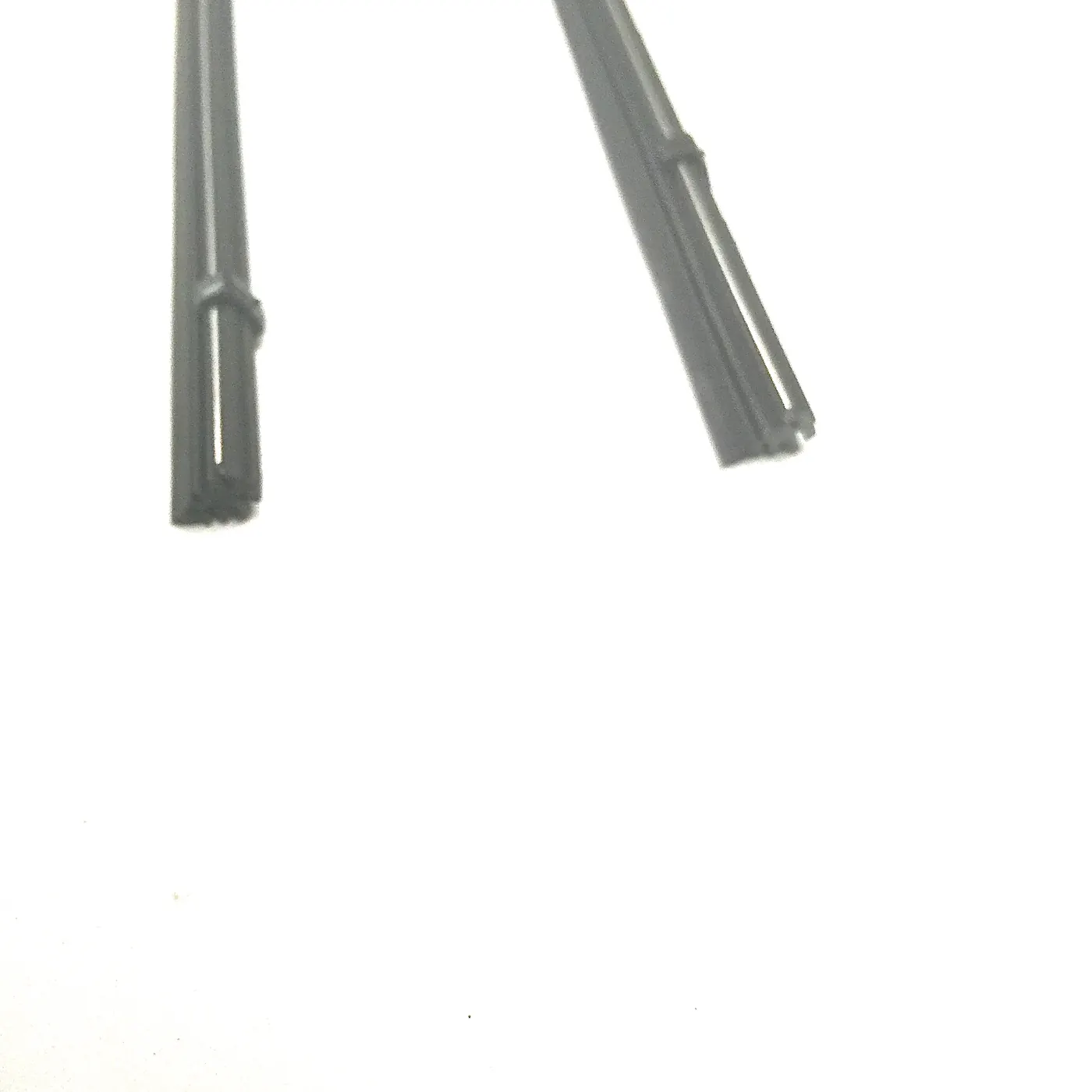 WINDSHIELD WIPER RUBBER BLADES 12″ (OEM) – SAMURAI ’80-’95