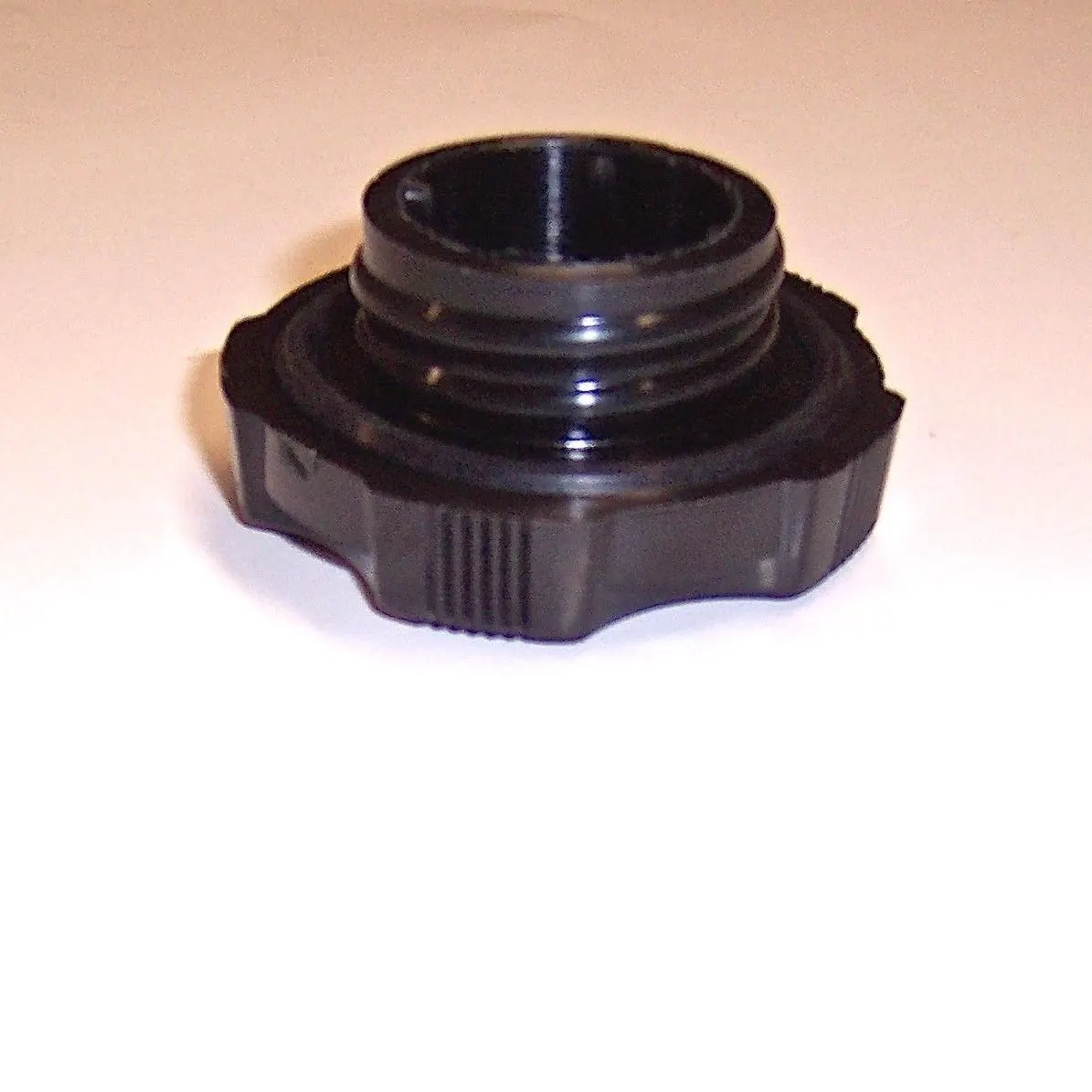 OIL CAP (OEM) – 1.6L / 8 VALVE – SAMURAI/SIDEKICK/TRACKER