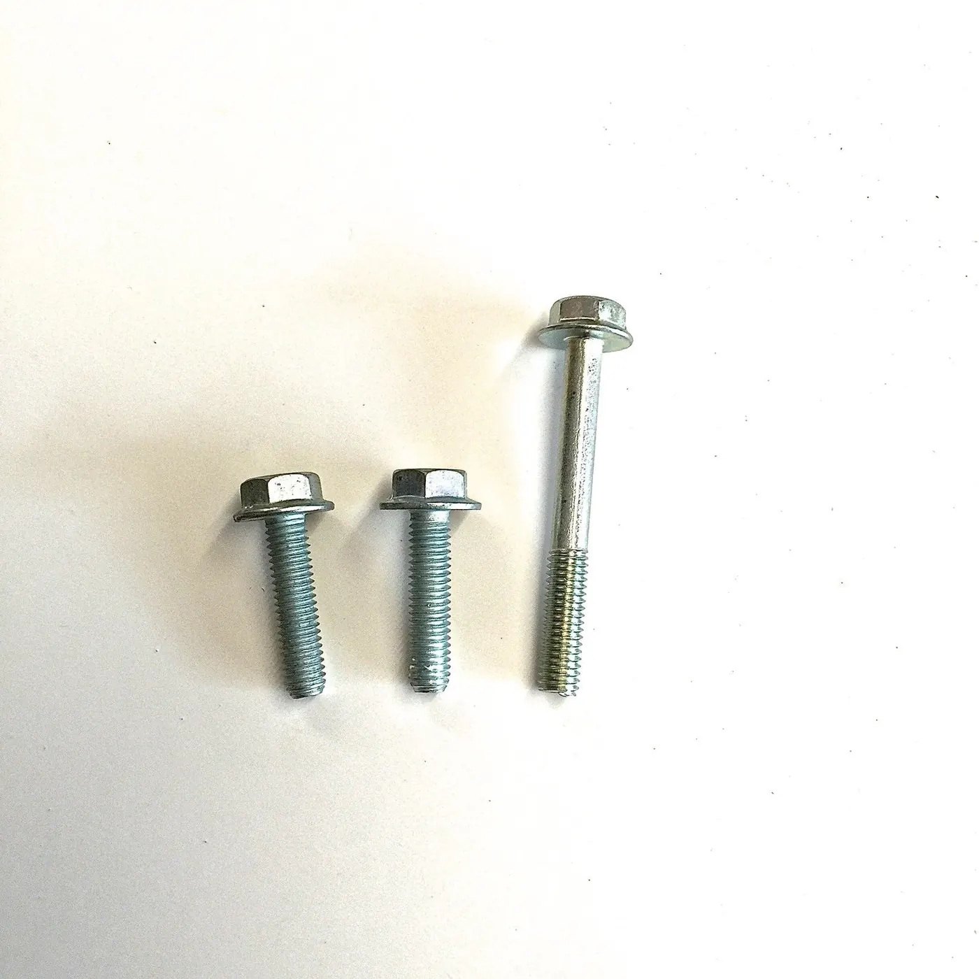 DISTRIBUTOR HOUSING BOLTS (OEM) – SAMURAI ’85-’95