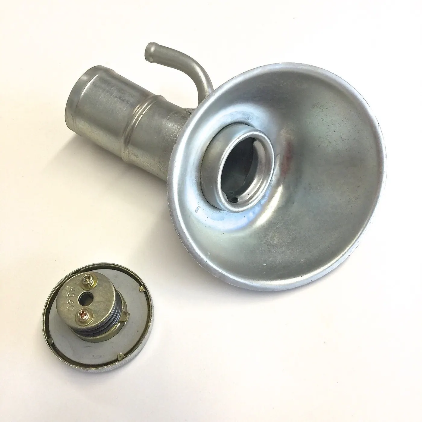 FUEL FILLER INLET W/CAP (OEM) – SAMURAI ’85-’95