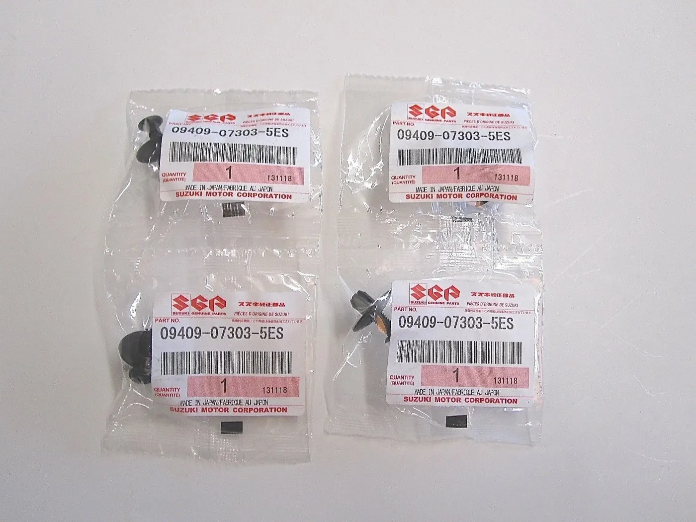 QTY 4 – PUSH PIN FASTENERS / ROCKER TRIM MOULDING (OEM/SGP) – SAMURAI ’85-’95