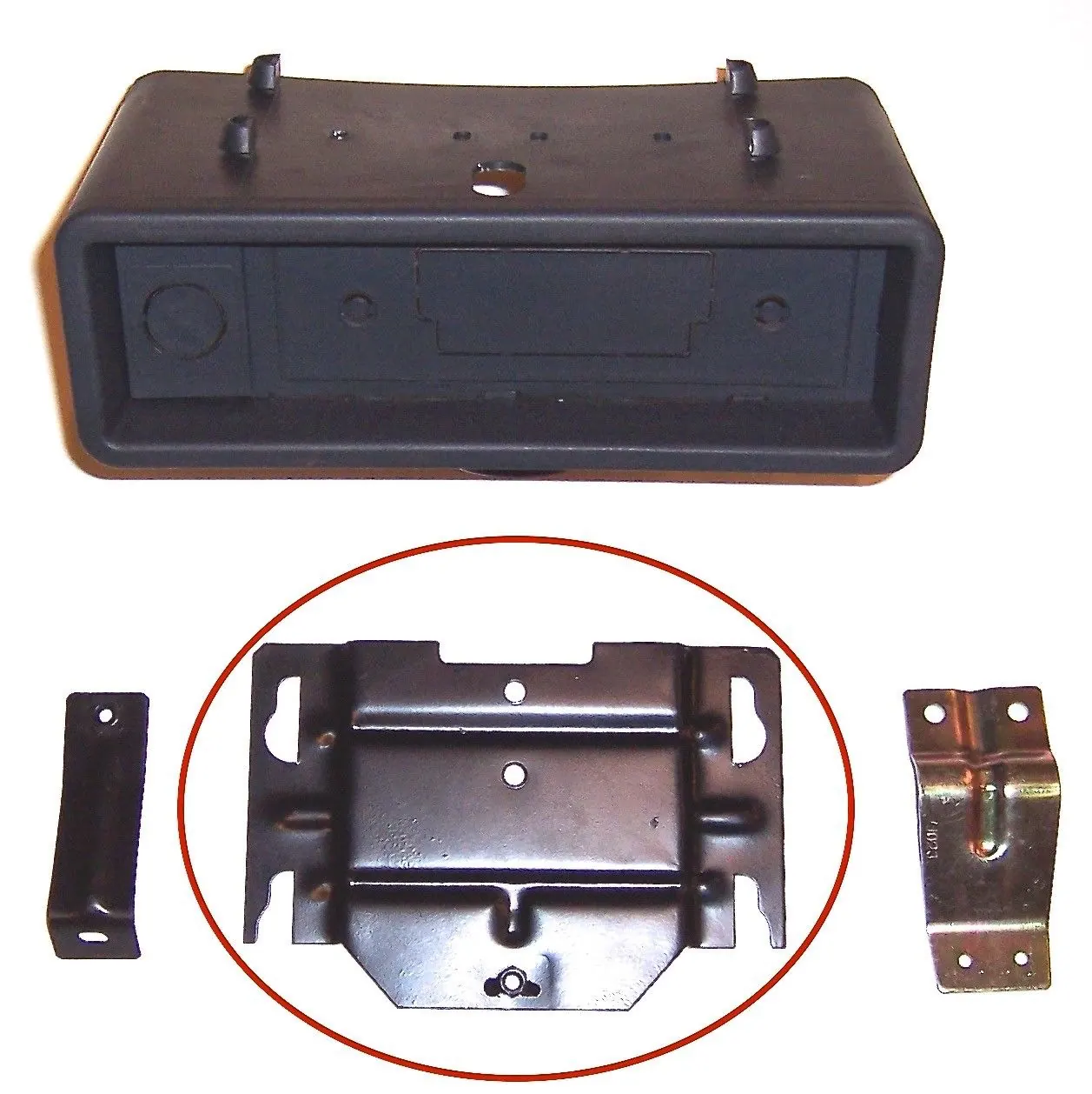 MOUNTING BRACKET FOR STEREO CONSOLE BOX (OEM) – SAMURAI ’85-’88