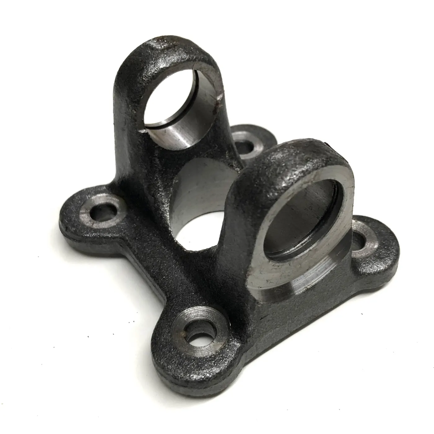 DRIVE SHAFT FLANGE, U-JOINT HOLDER (12MM SMALL FLANGE) – SAMURAI 80′-88′