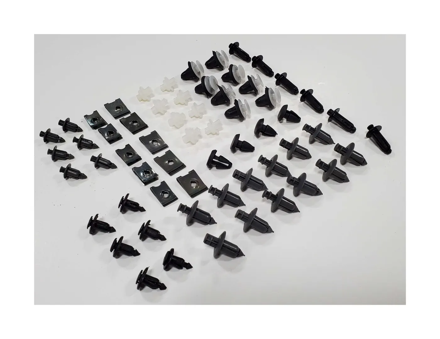 60 PC – UNIVERSAL TRIM CLIP / PUSH PIN SET – FITS SUZUKI