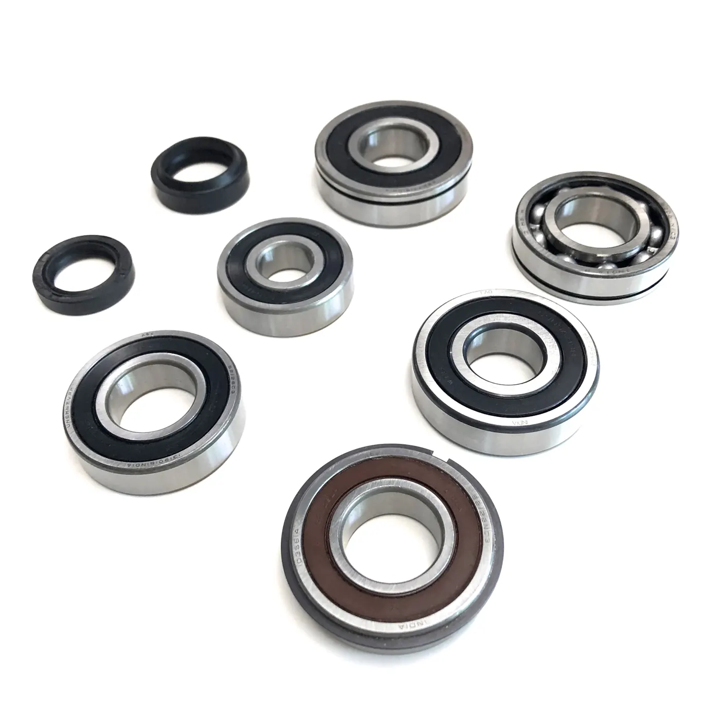 COMPLETE TRANSMISSION ROLLER BEARING / OIL SEAL SET – SAMURAI ’86-’95