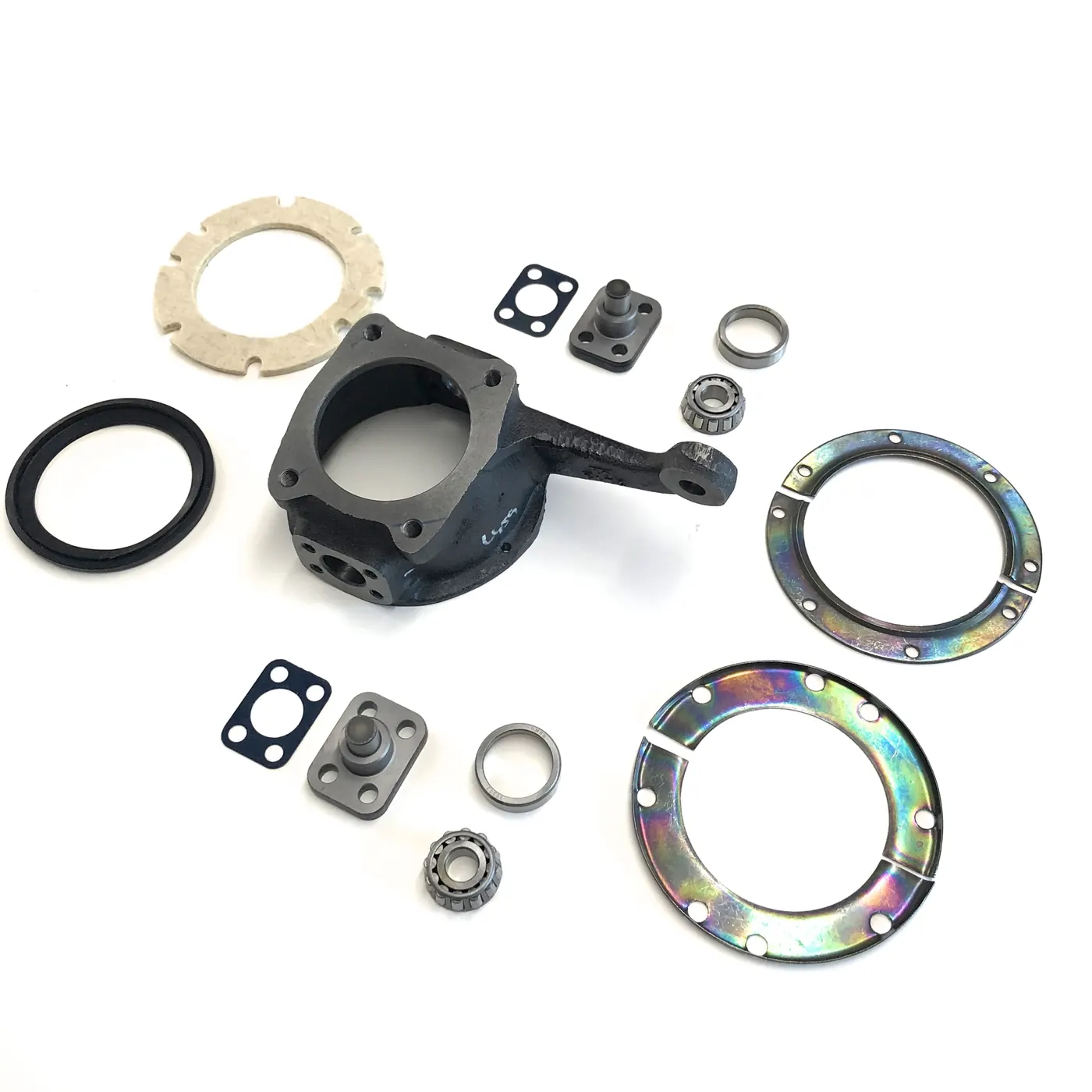 COMPLETE STEERING KNUCKLE ASSEMBLY / PASSENGER SIDE – SAMURAI ’80-’95